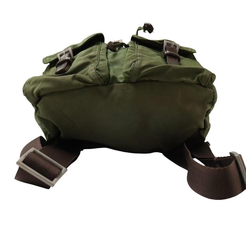 美品 PRADA プラダ リュック 三角ロゴ バッグパック デイパック ポコノ PRADA プラダ POCONO ポコノ 三角ロゴ シルバー金具 バック