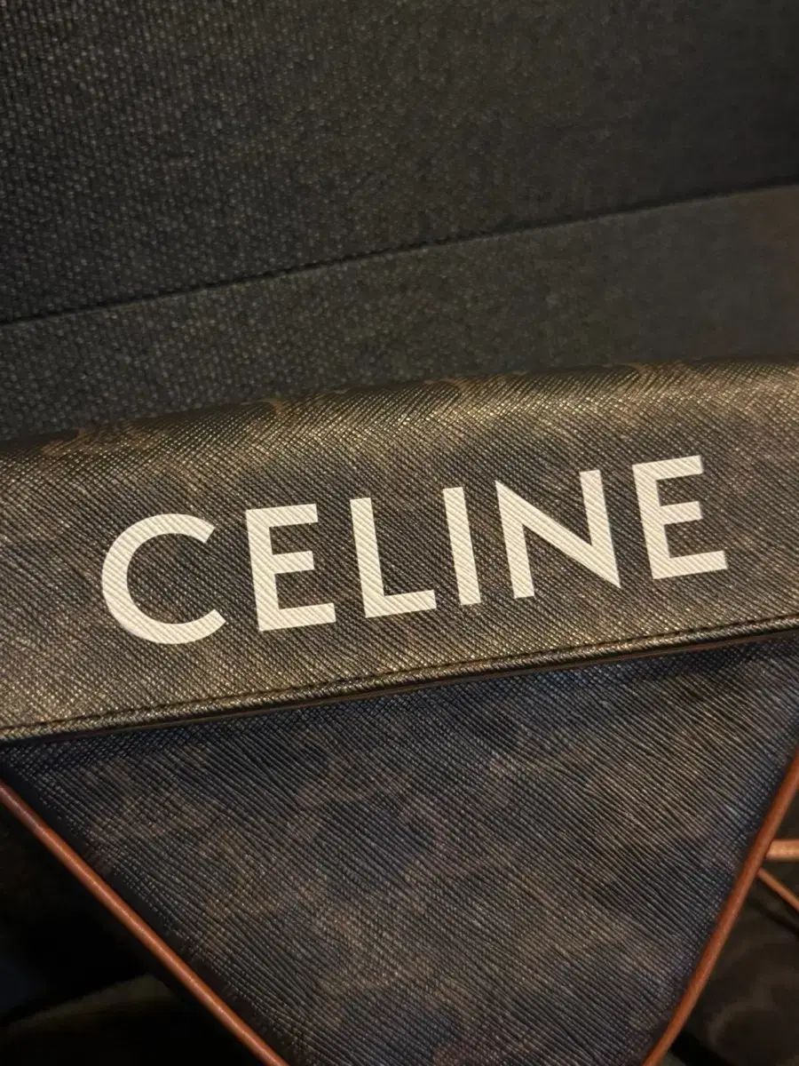 Celine セリーヌ