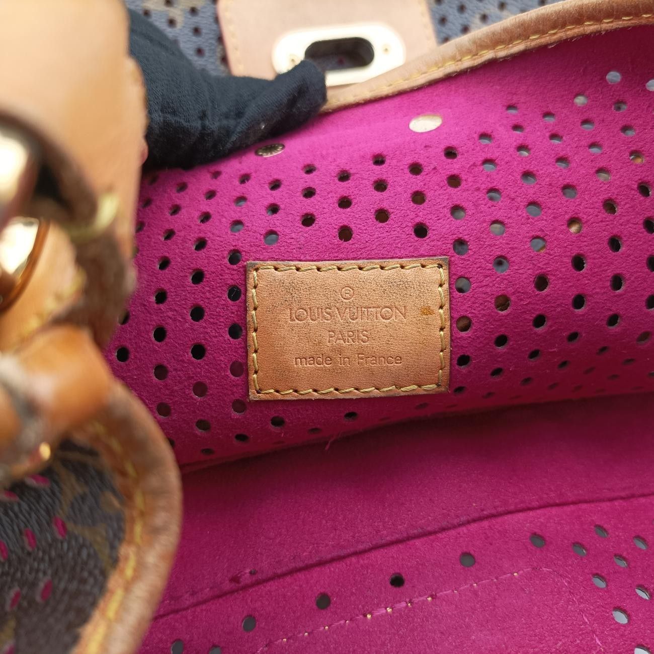 Vuittonミュゼットモノグラム ブラウン系×フューシャモノグラム