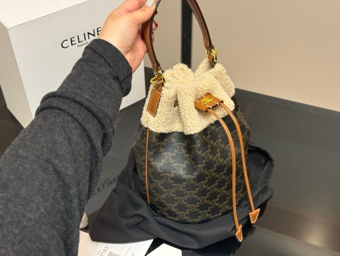 Celine] バケットバッグ モノグラムデザイン - 折り畳みボックス