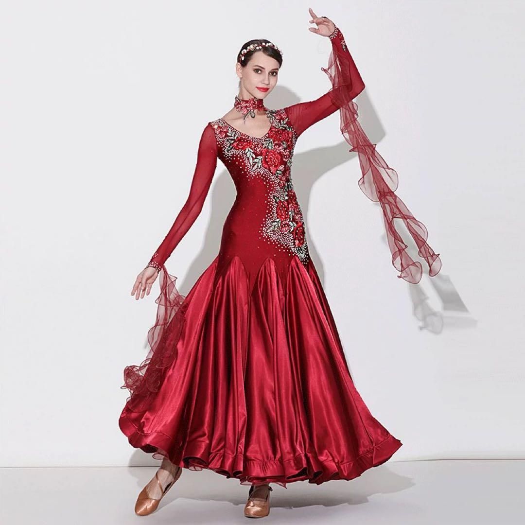 豪華さ際立つスタンダードドレス✨競技会・デモ・発表会に！ 豪華さ際立つスタンダードドレス✨競技会・デモ・発表会に！ 社交