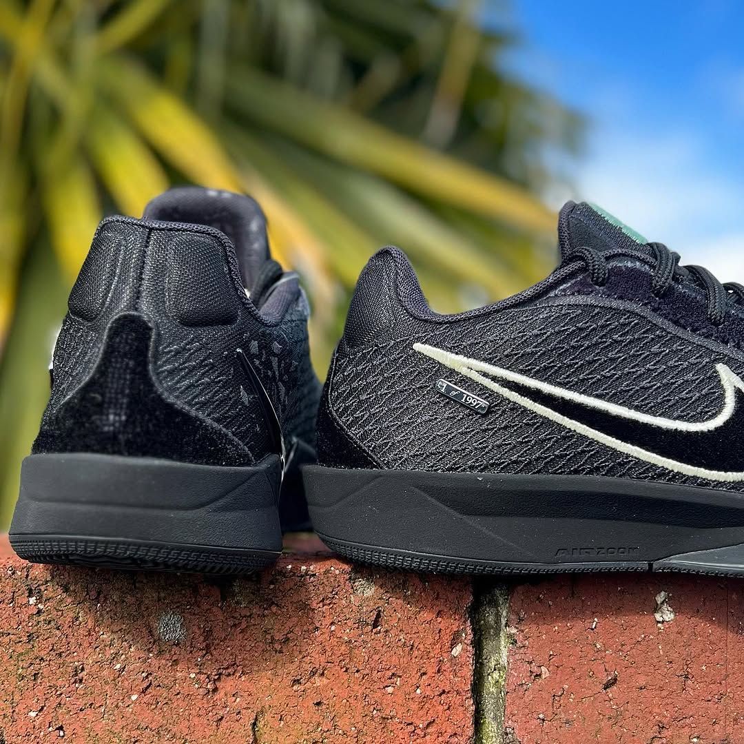 NIKE サブリナ2 id ブラック×パープル 30cm ウィメンズ コービー NIKE サブリナ2 id ブラック×パープル 30cm ウィメンズサイズ
