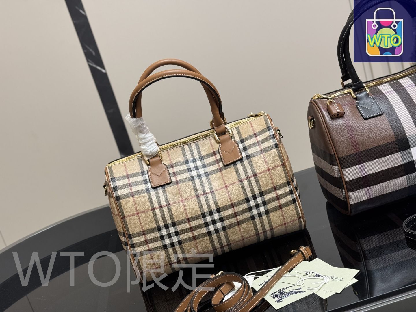 関税送料込 BURBERRY ピローバッグ ハンター 三越伊勢丹 | burberry/バーバリー通販 | チェック バックパック