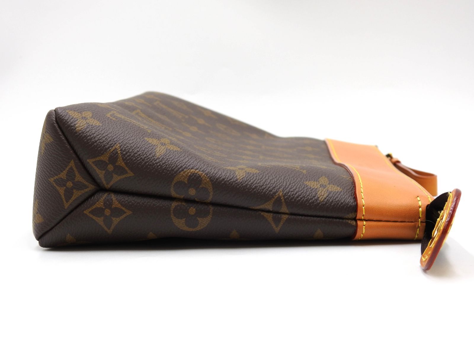 ヴォワヤージュスープル