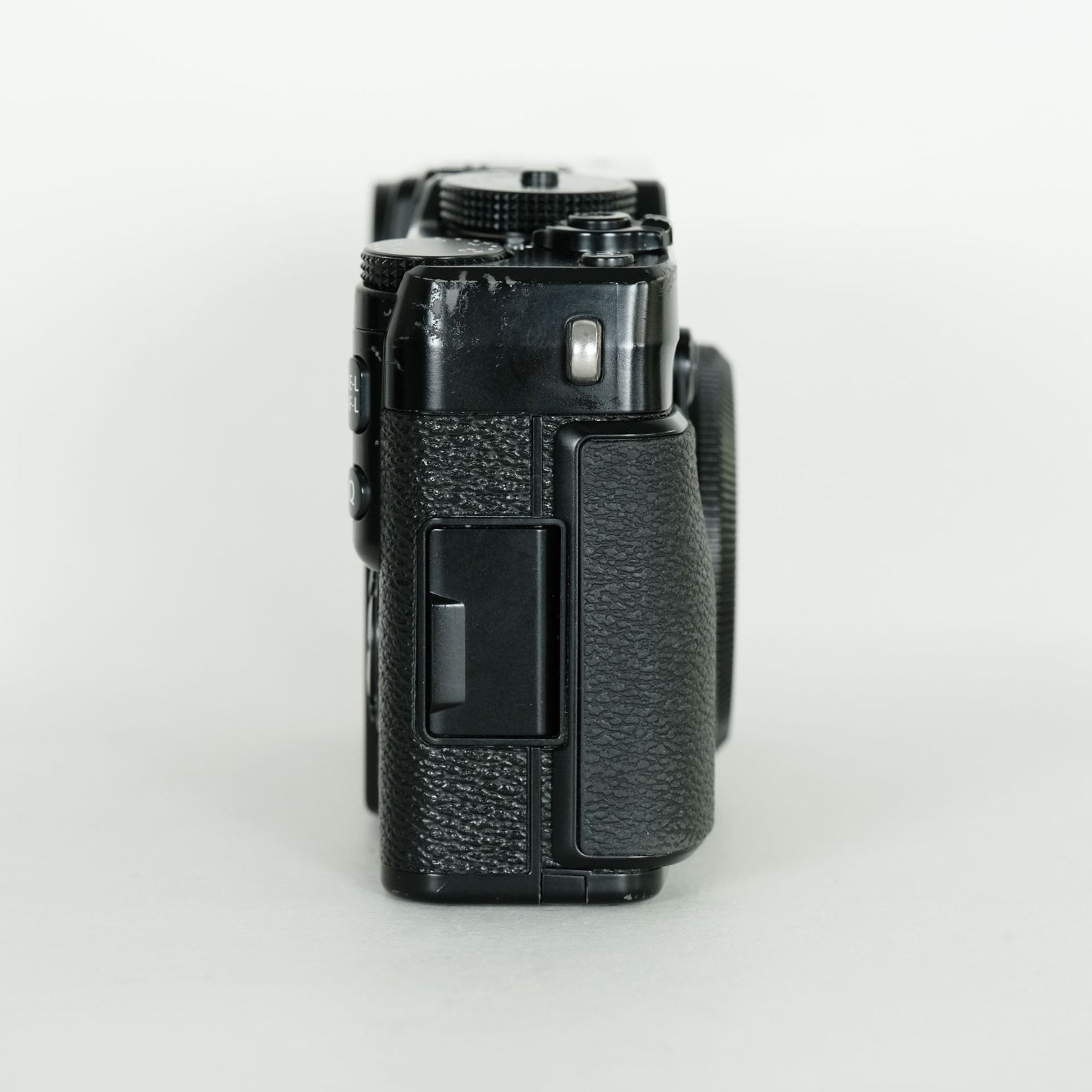 FUJIFILM