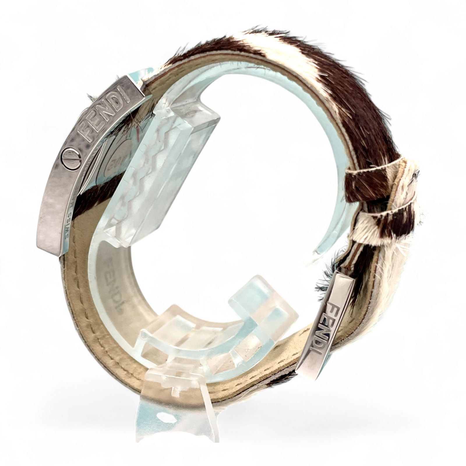 フェンディ レディース腕時計 スクエア ハラコ 磨き ターンフェイス 極美品 極美品 □ FENDI フェンディ レディース腕時計 スクエア ハラコ