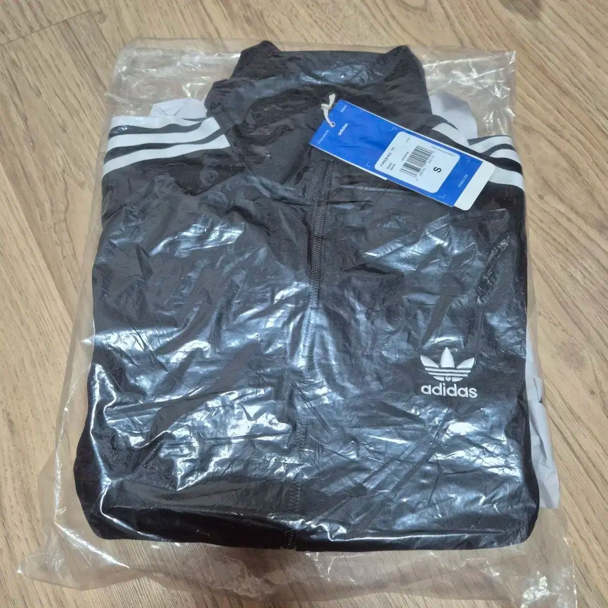adidas アディダス 3本線 トラックトップス 黒 S サイズ 全国