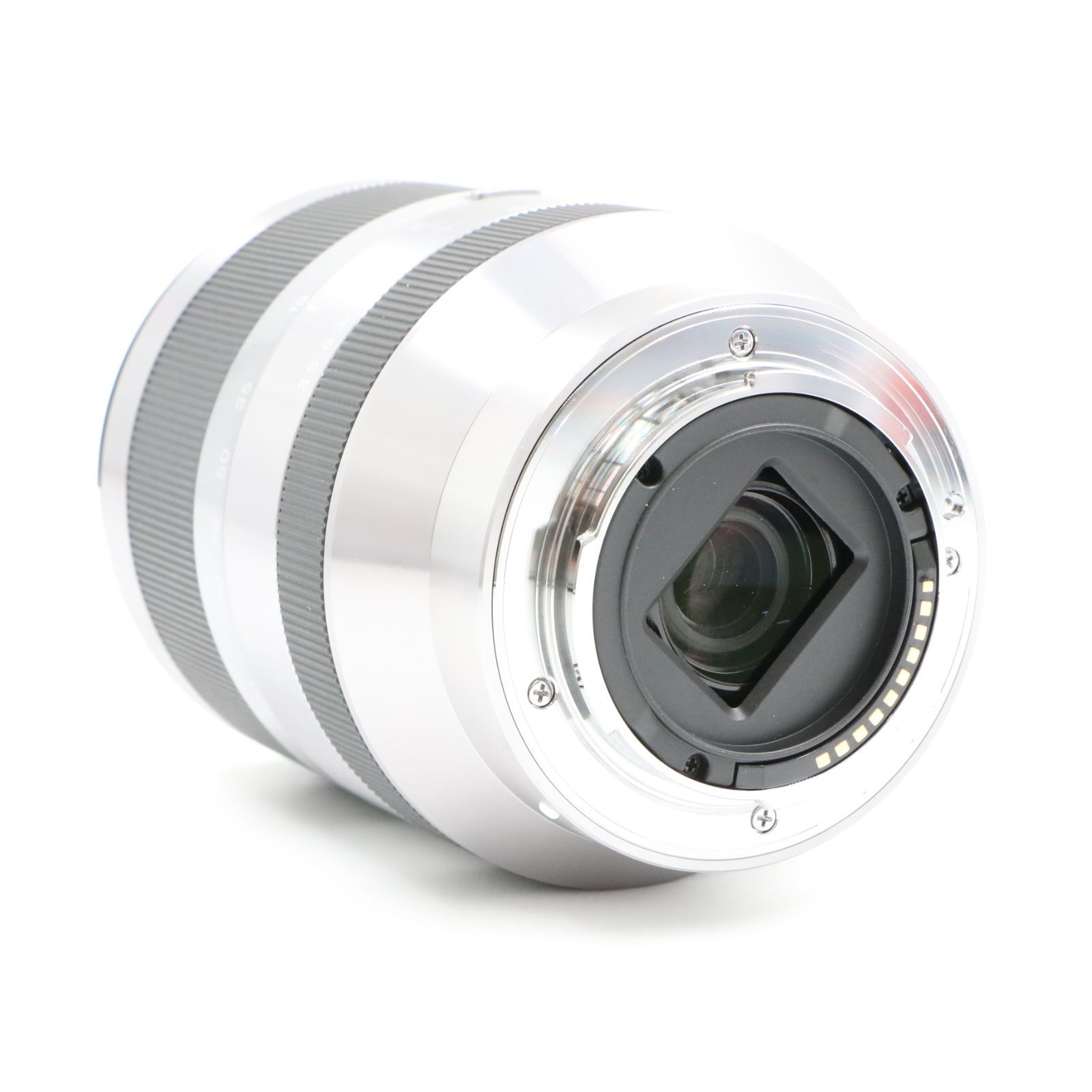 美品】SONY E 18-200mm F3.5-6.3 SEL18200 ソニー美品 E 18-200mm 3.5