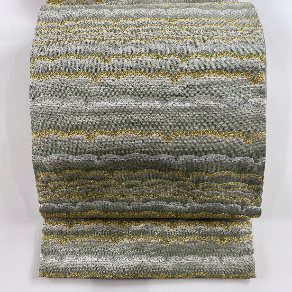 袋帯 秀品 雪輪 幾何学模様 金糸 箔 灰緑 六通 正絹