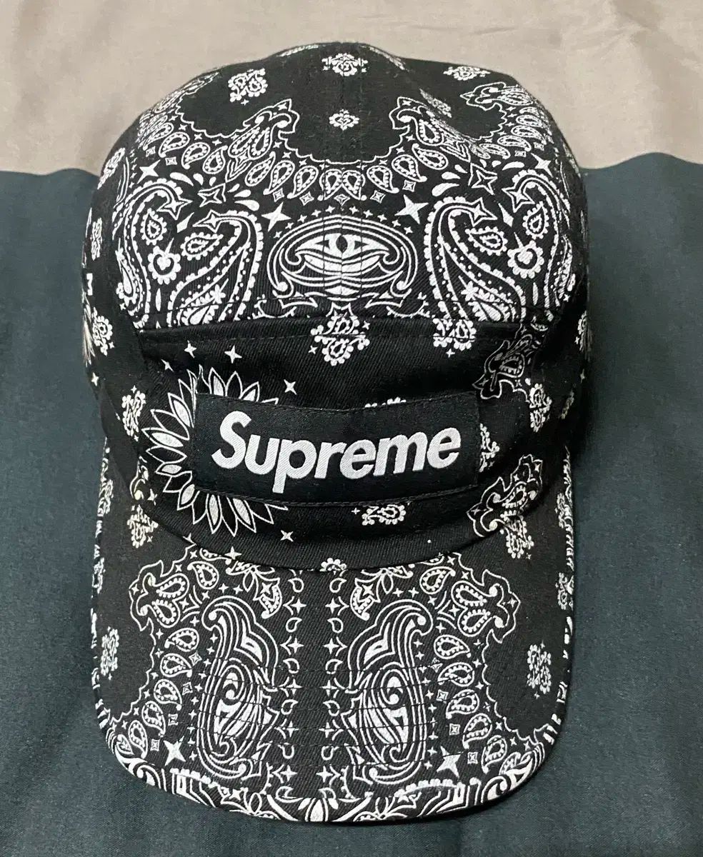 【雷市場（ポンジャン）商品韓国直送】OS 21SS Supreme(シュプリーム) バンダナ キャンプキャップ ブラック