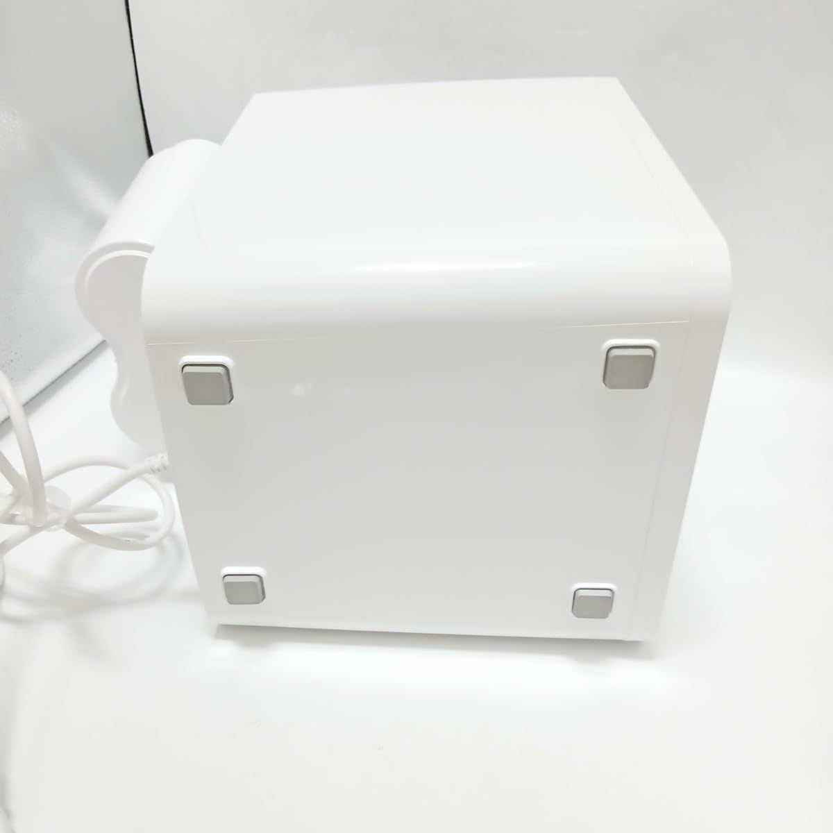 loofen（ルーフェン）生ゴミ処理機 家庭用　ホワイト ルーフェン ホワイト 家庭用生ゴミ乾燥機 Loofen loofen(ルーフェン