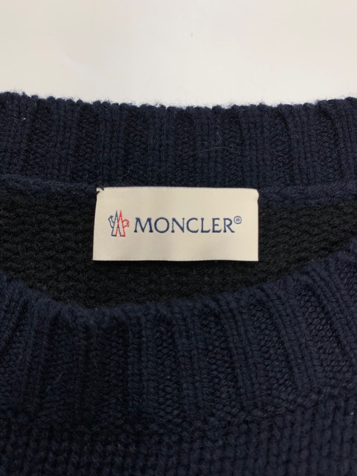 モンクレール　ニット　ネイビー　美品 モンクレール KNITTED ROUND NECK JUMPER D20939091400 9489A