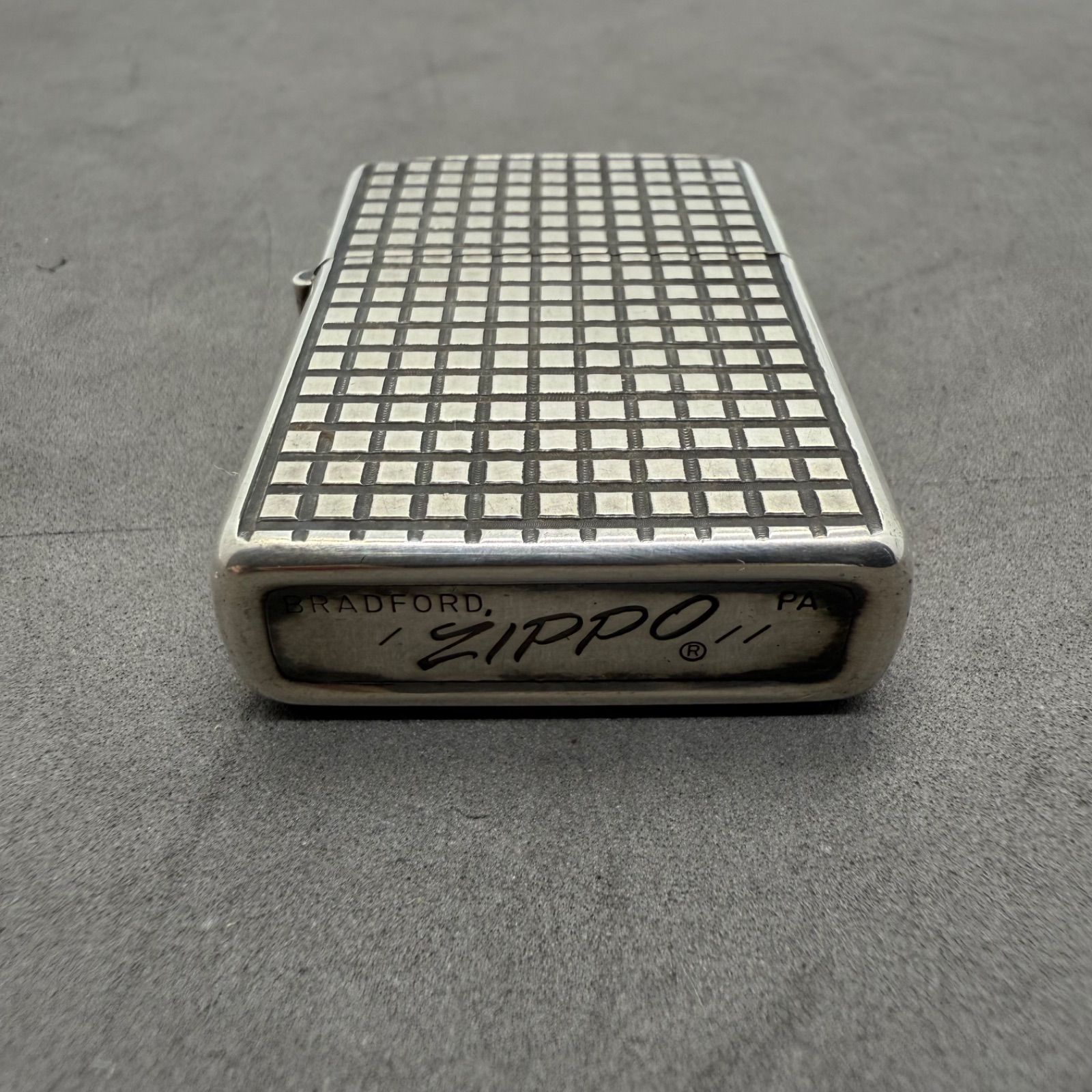 ZIPPO 70s 1979 Cursive chocolate cut regular lighter ジッポー オイルライター 70年代 ヴィンテージ チョコ盤 カット 筆記体ロゴ IMPECCABLEHEALTHCARESERVICES_COM