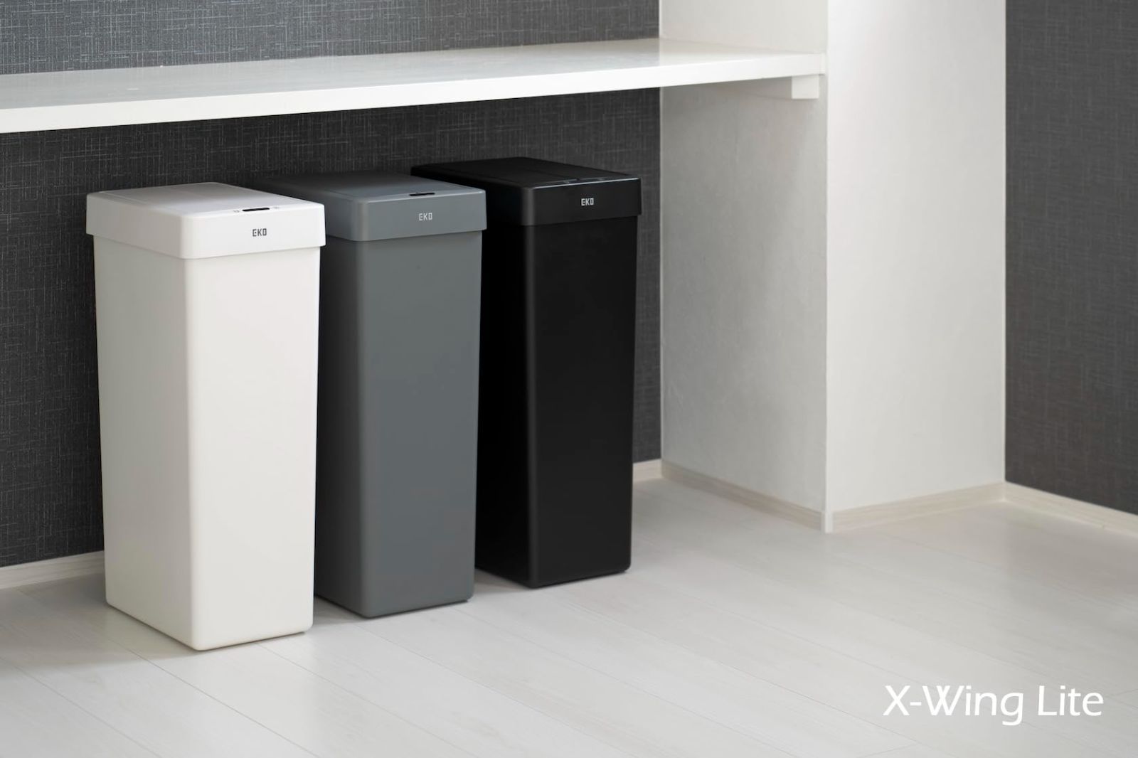 新着商品 ふた付き 30L ブラック インナーボックス無し センサービン ライト エックスウイング EK6277P-30L-BL 自動開閉 ゴミ箱 イーケーオー EKO