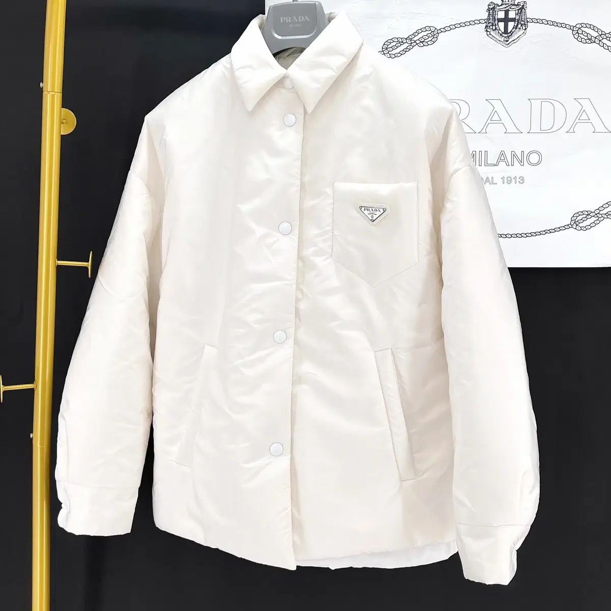 PRADA ホワイト ダウンジャケット 36 プラダ 23年 ポリエステル ダウンジャケット XXXL メンズ