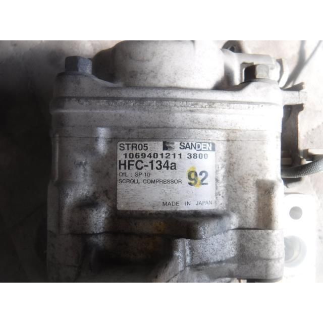 Ｎ?ＢＯＸ DBA-JF2 エアコンコンプレッサー