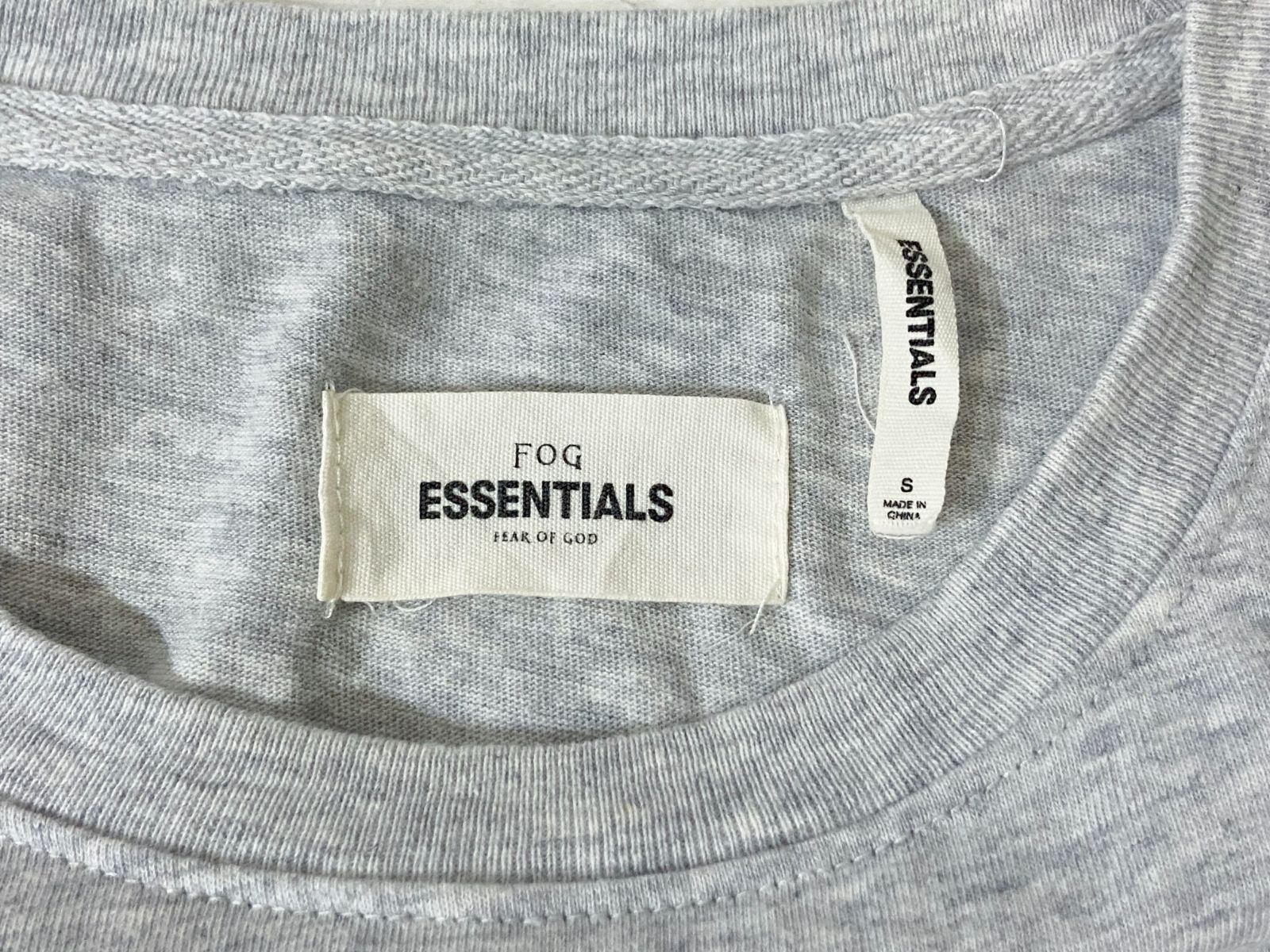 FOG ESSENTIALS｜エッセンシャルズ バックロゴ ロンT FEAR OF GOD