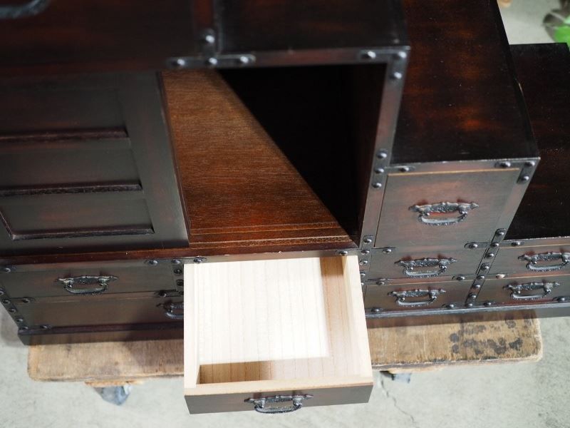 小型階段箪笥 レトロ飾棚