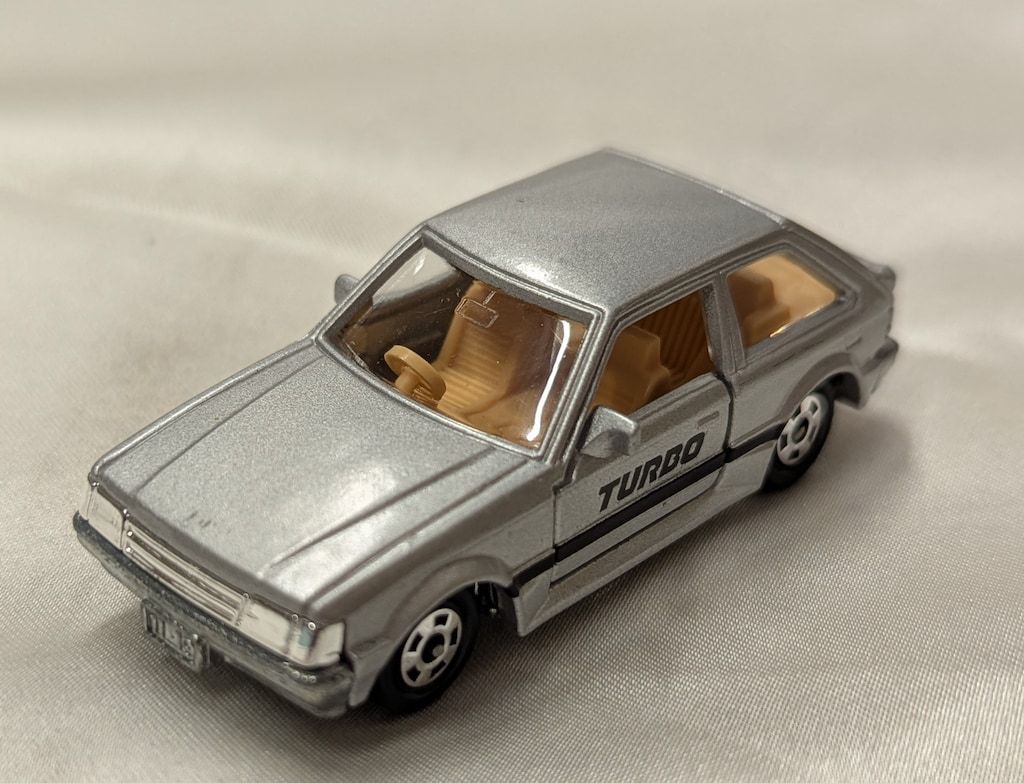 ファミリア 3ドア