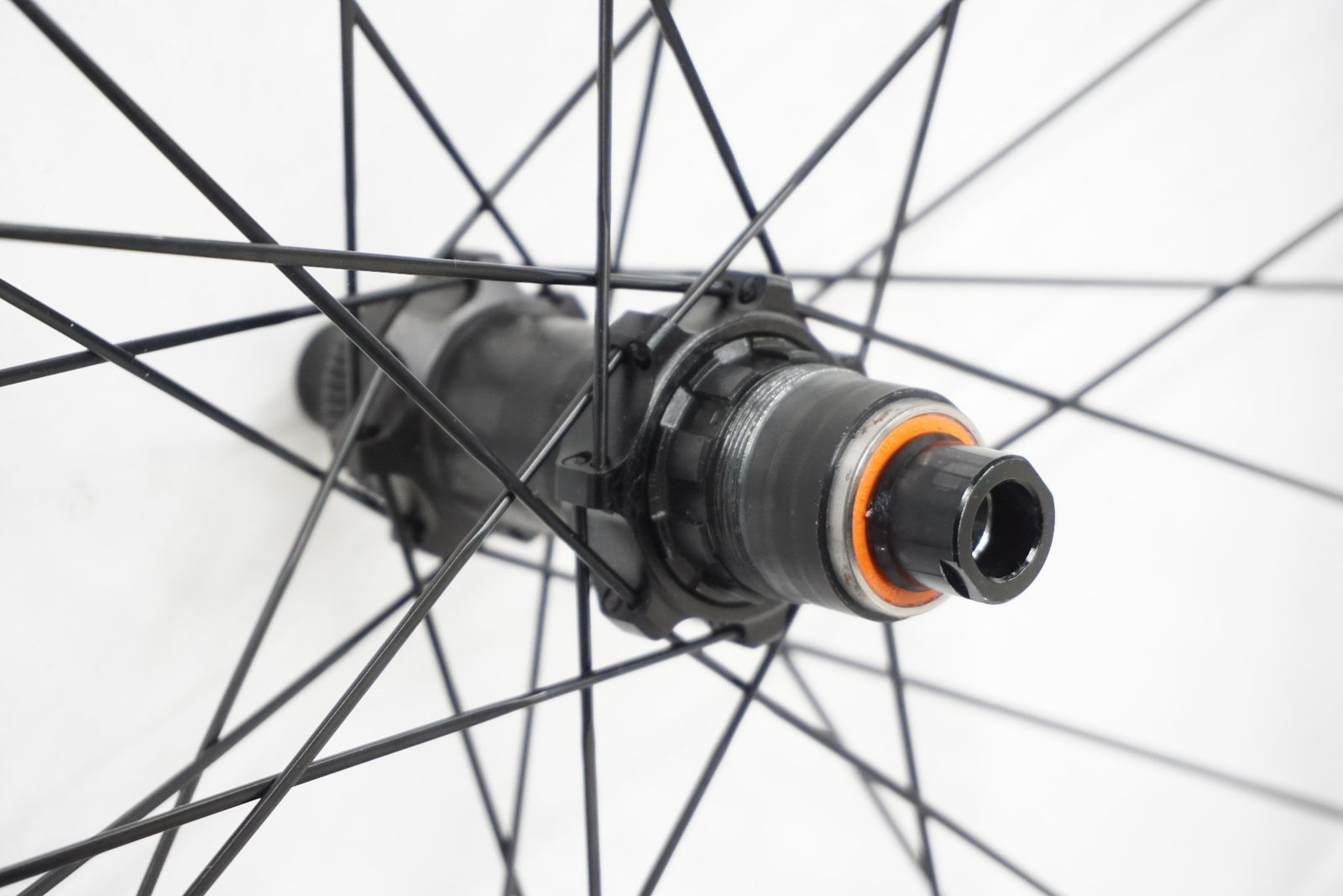 CRD Wheels「シーアールディー ホイールズ」 CRD 501 CARBON ホイール