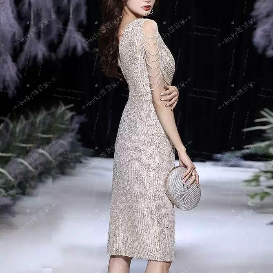 スパンコールの煌びやかな イブニングドレス♩.• スパンコールの煌びやかな イブニングドレス - メルカリ