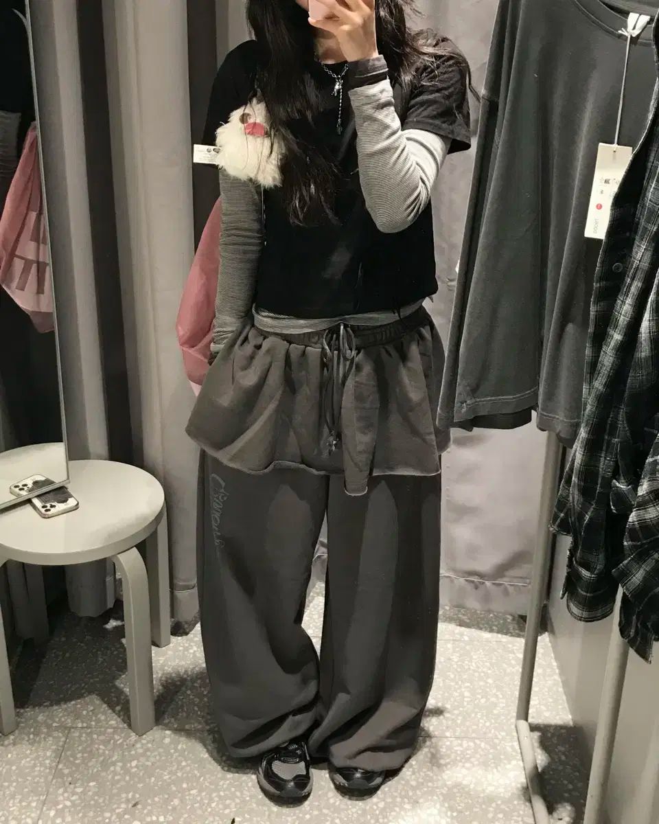トゥオミオ パンツ