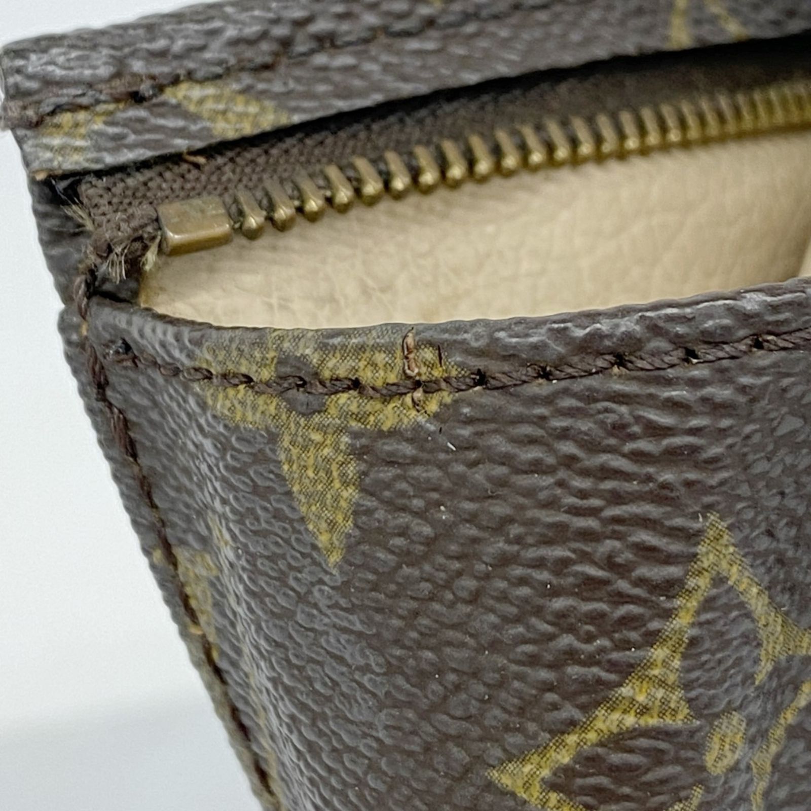 ルイ・ヴィトン(Louis Vuitton) ルイ・ヴィトン ポーチ