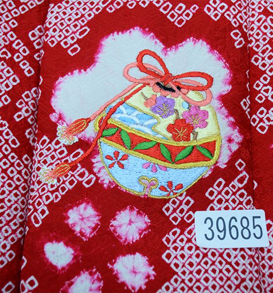 正絹　総絞り被布　七五三　お雛祭りなど 七五三 三歳 女児 被布コート 単品 正絹 総絞り 柄刺繍 陽気な天使