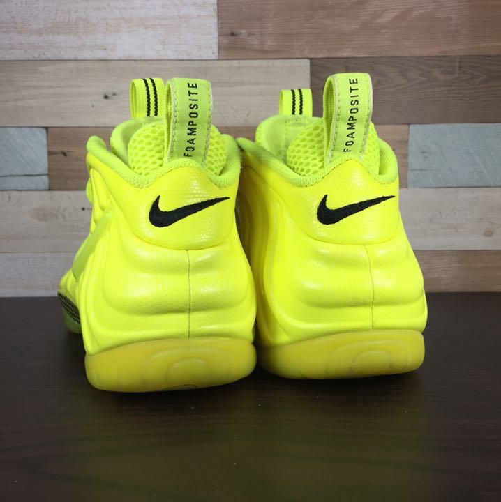 希少 NIKE AIR FOAMPOSITE PRO VOLT ナイキ エア フォーム ポジット