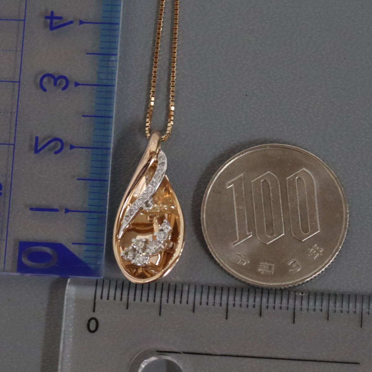 K18PG/WGダイヤモンドペンダント D0.10 D0.20 4.5g - メルカリ 