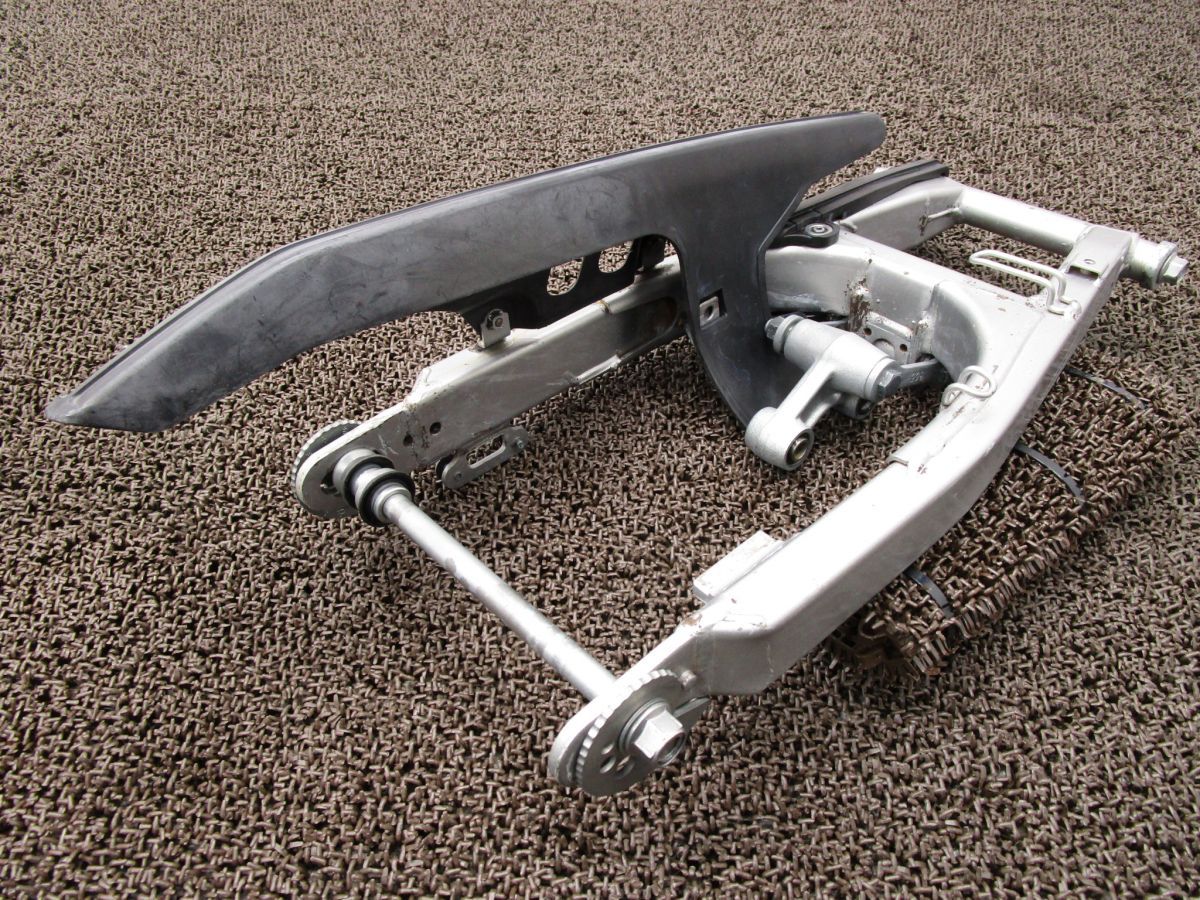 セロー250 スイングアーム チェーンカバー リンク □A5505 アクスルシャフト DG17J ヤマハ G370E SEROW 動画有 FI インジェクション