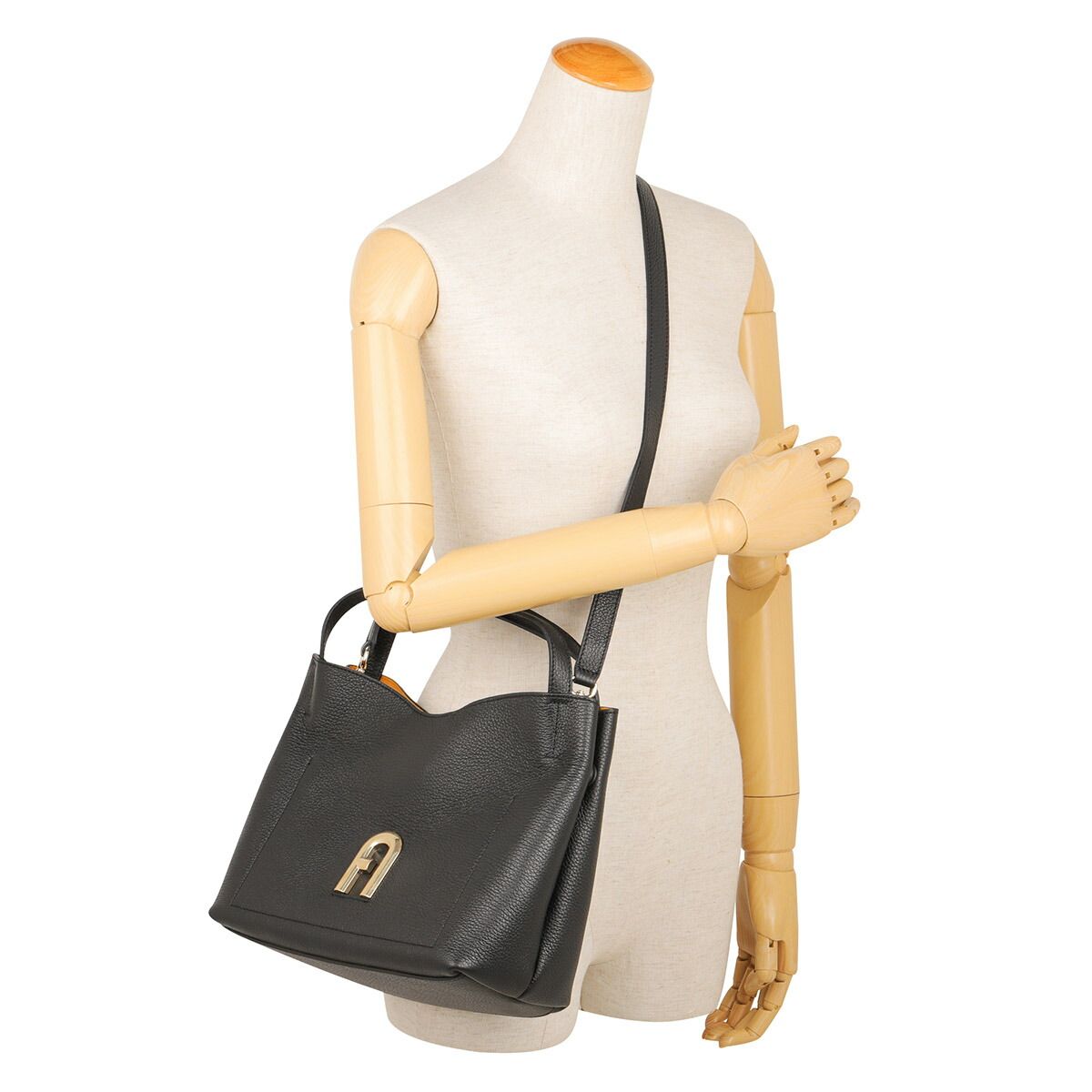 新品 フルラ FURLA ハンドバッグ プリムラ ホーボーバッグ S ネロ 