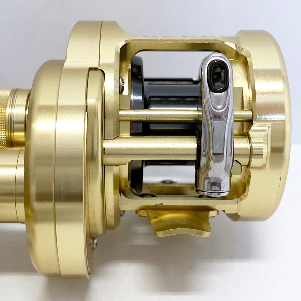SHIMANO - 【加古川店】 中古 SHIMANO | シマノ リール 15オシアコンクエスト 200PG 【ベイトリール/右ハンドル】 【85】 加古川店】 中古 SHIMANO | シマノ リール 15オシアコンクエスト