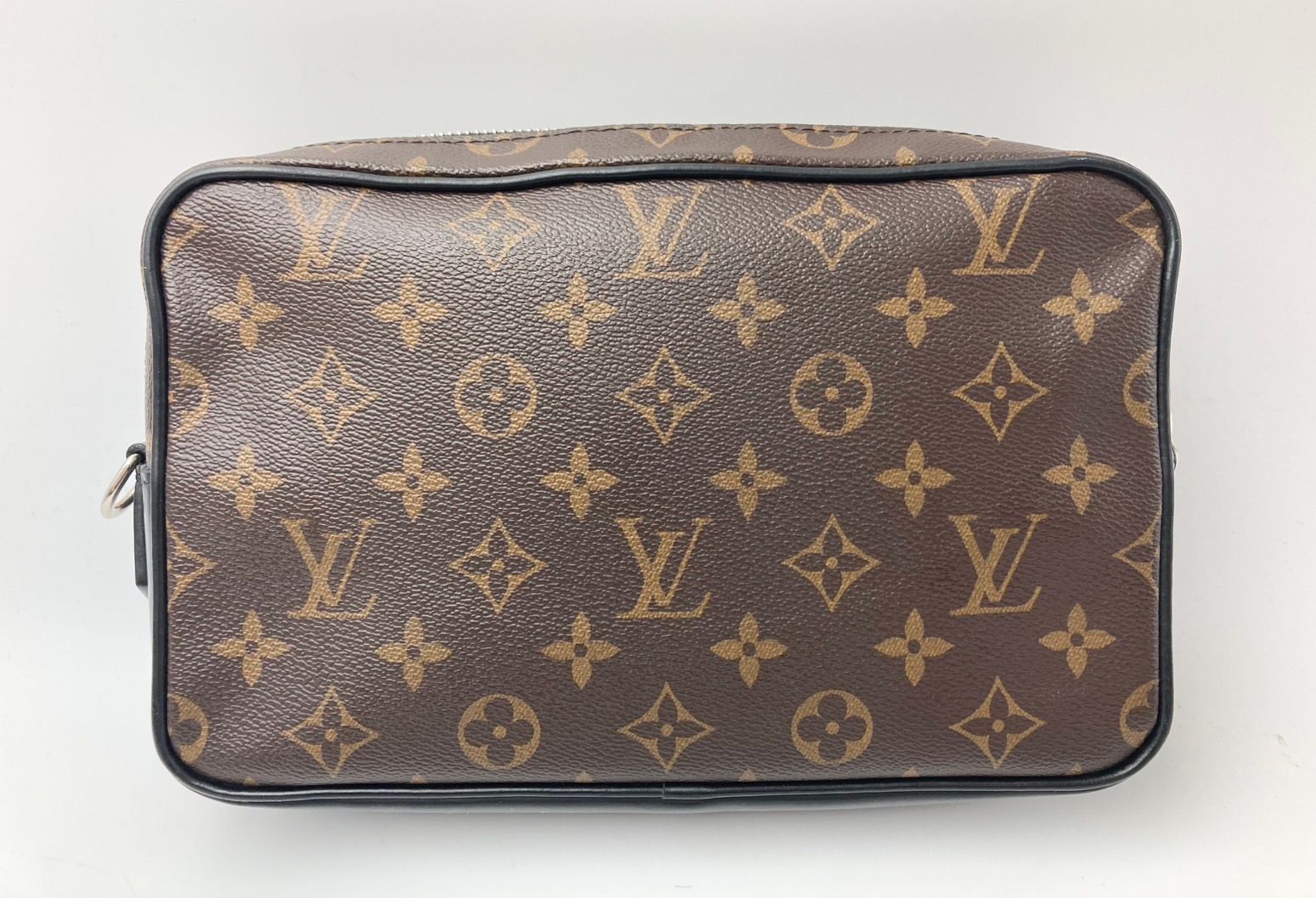 LOUIS VUITTON ルイヴィトン ポシェット カサイ モノグラム