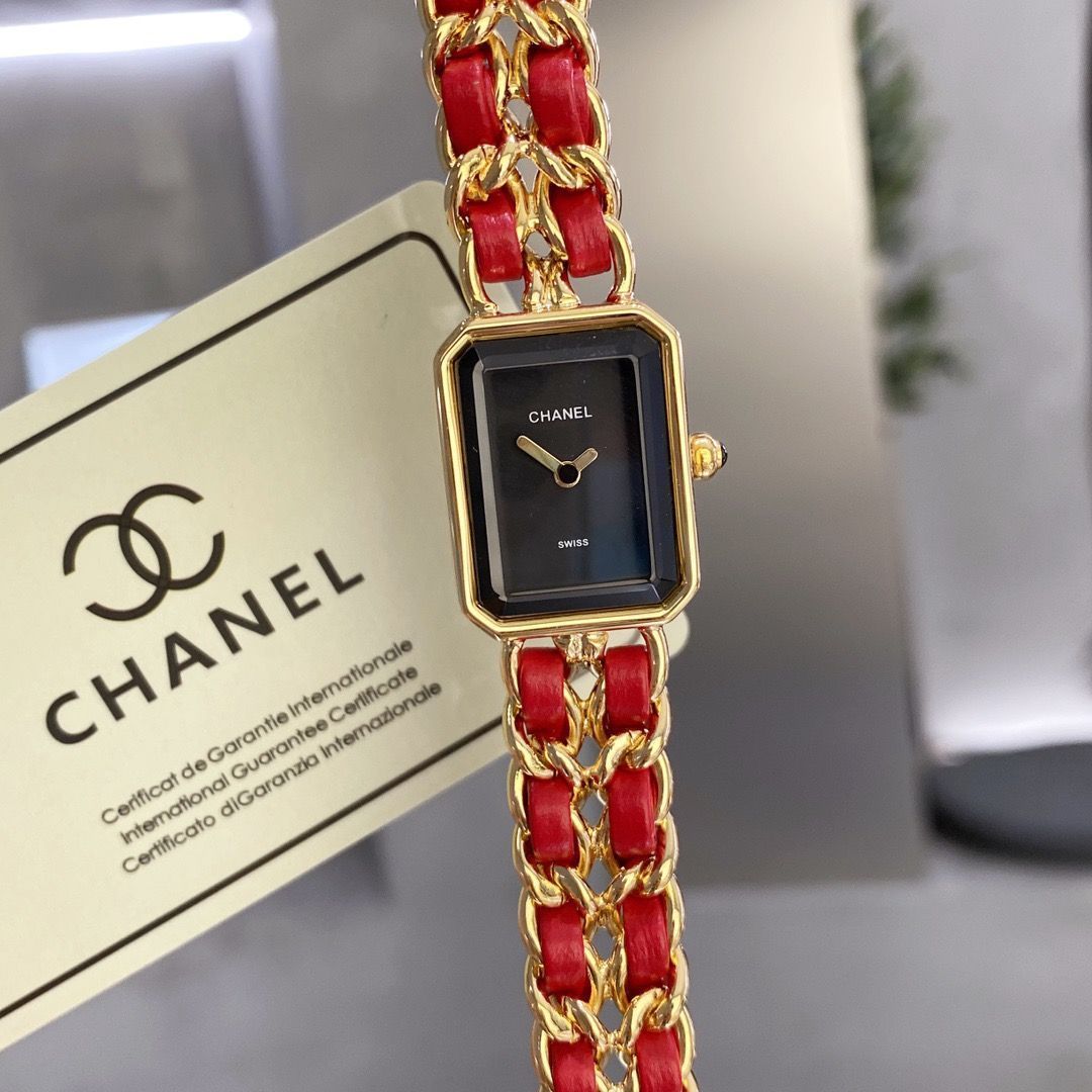 CHANEL シャネル プレミエール レディース腕時計 26.1x20mm
