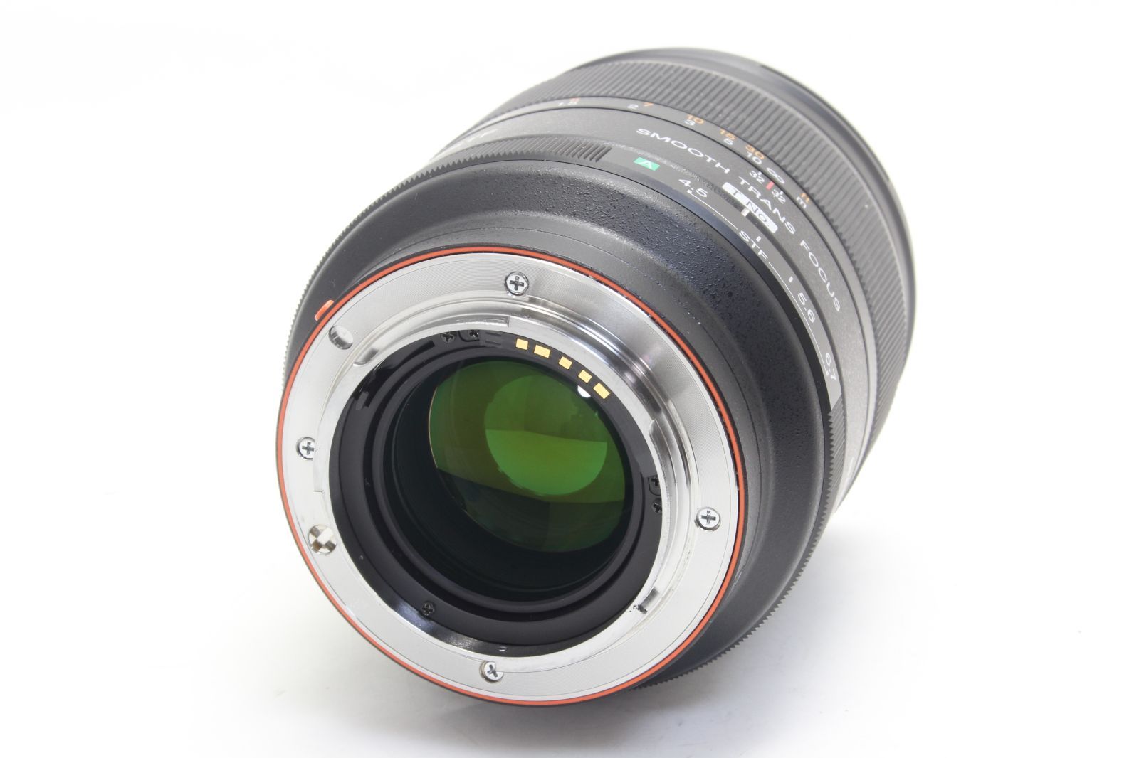 135mm F2.8