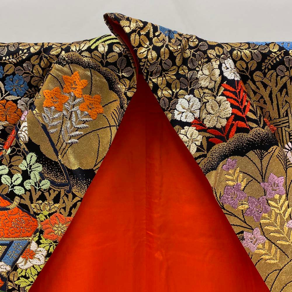 色打掛 正絹 鶴 刺繍 黒 金 打掛 Lサイズ 裄68 花嫁衣裳 婚礼  