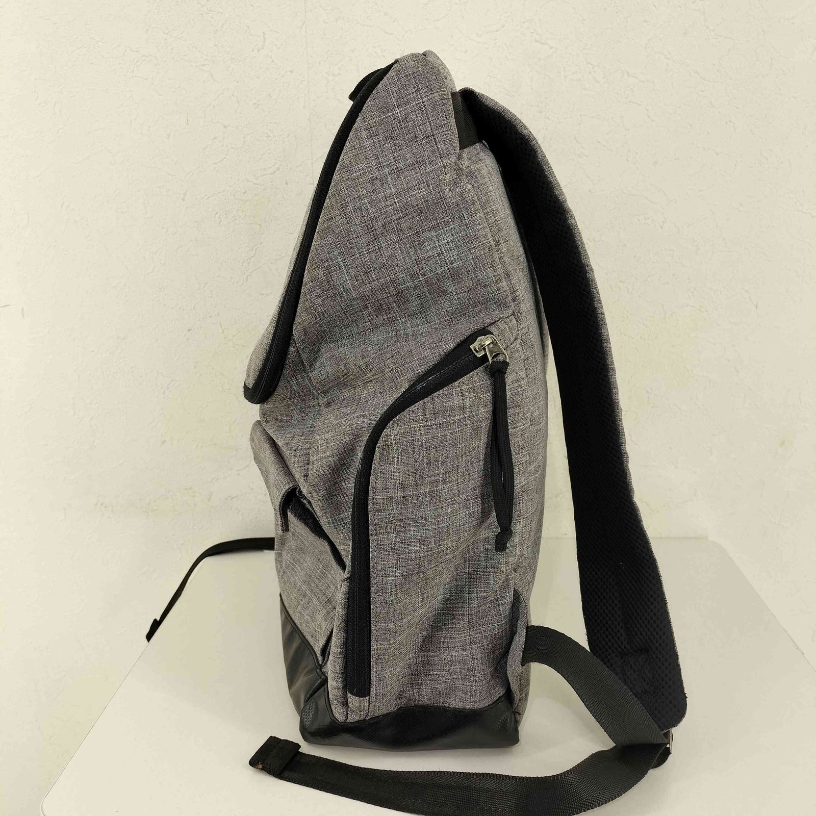 アウトドアプロダクツ OUTDOOR PRODUCTS ツリーロゴ 18L バック