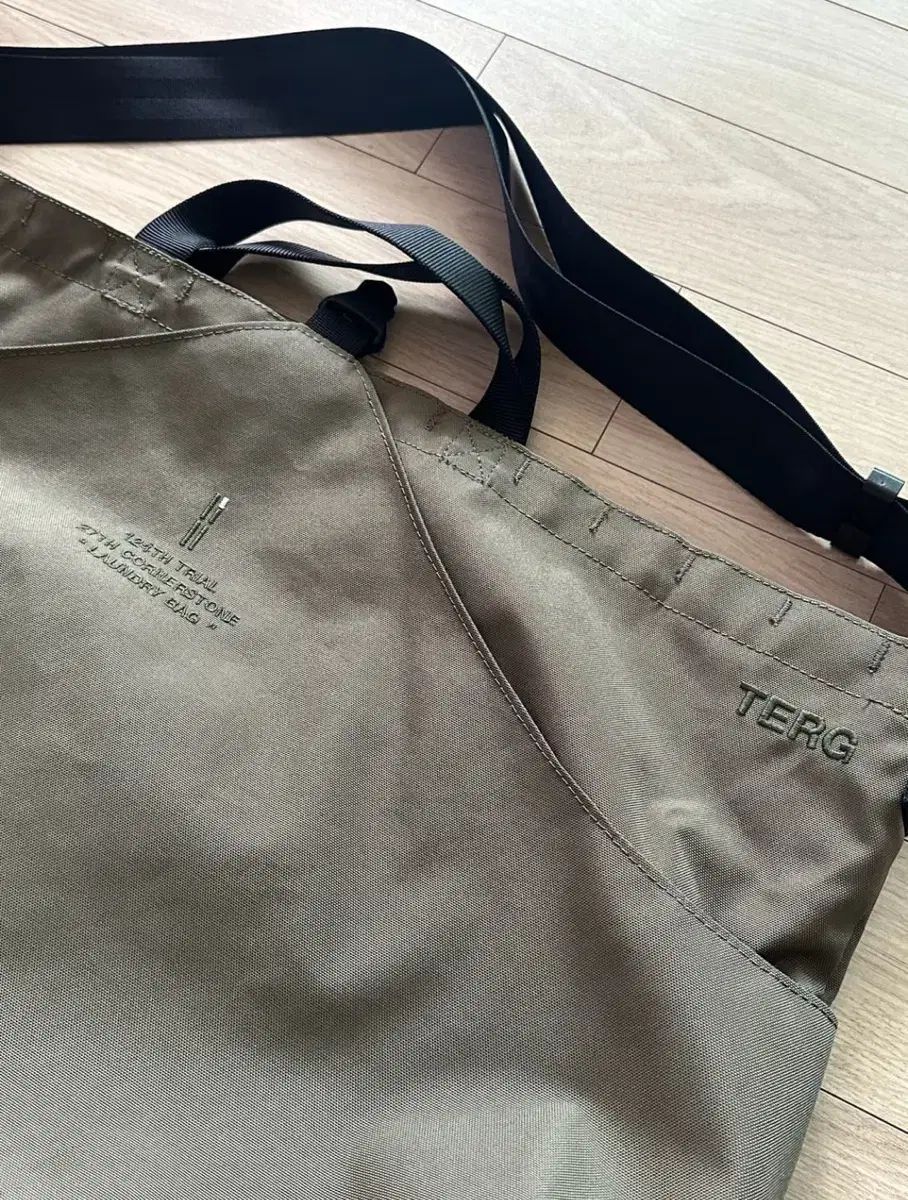 ヘリノックス ノ ホンチョル ランドリーバッグ