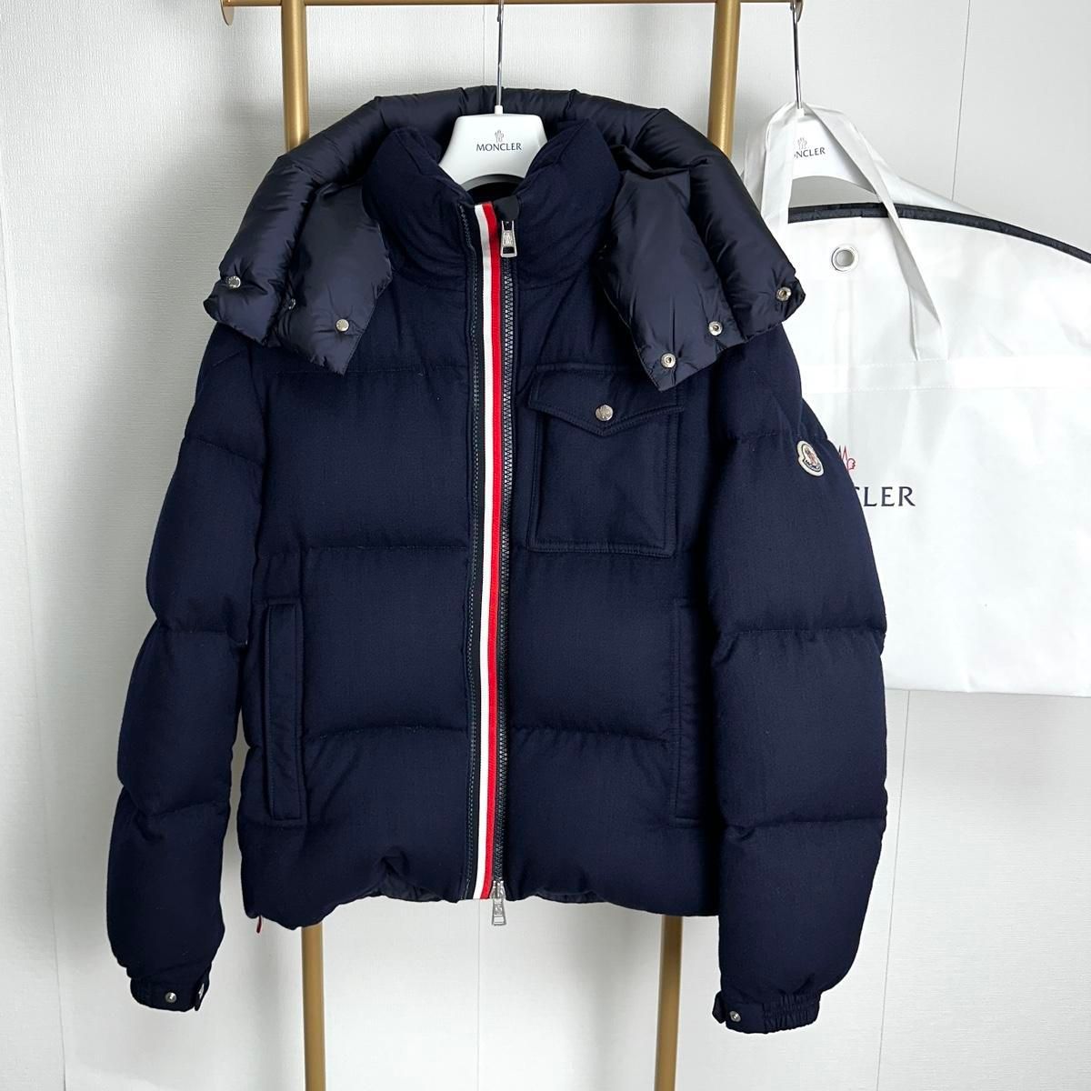 Bunjang商品韓国直送】MONCLER(モンクレール) ブラゾパッド 2 サイズ  