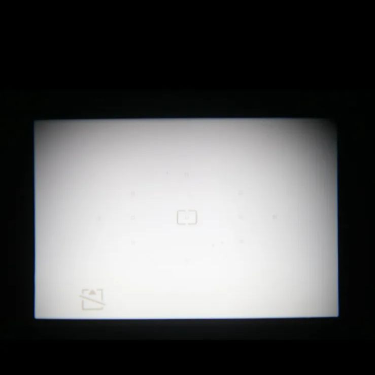 美品 S回数少 Nikon D3000 初心者におすすめ 一眼レフ デジタル一眼