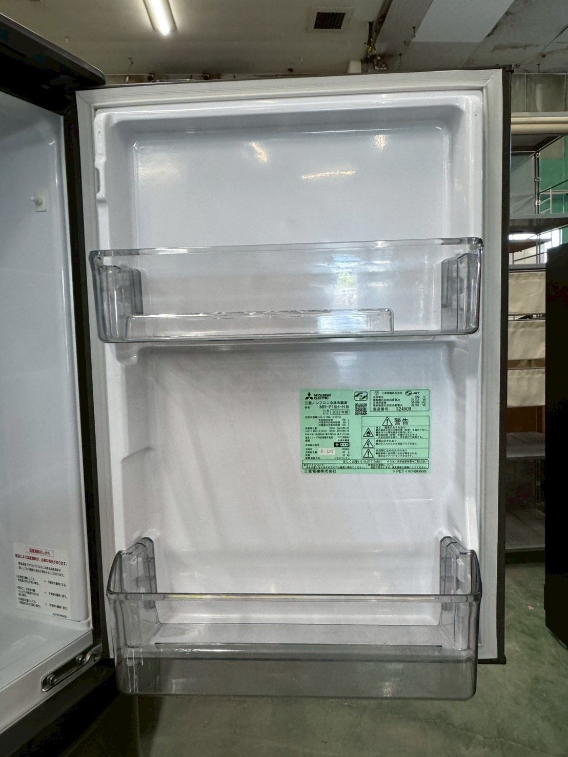大阪送料無料☆3か月保障付き☆冷蔵庫☆三菱☆2ドア☆2023年☆MR-P15H