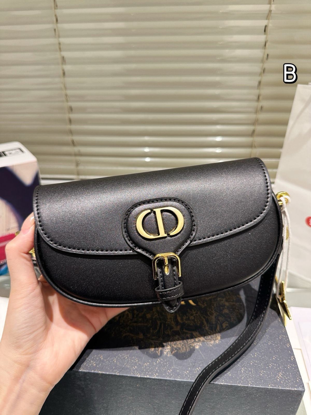 今日特価】Dior Bobby New Mini Bag / ディオール ボビー ニュー