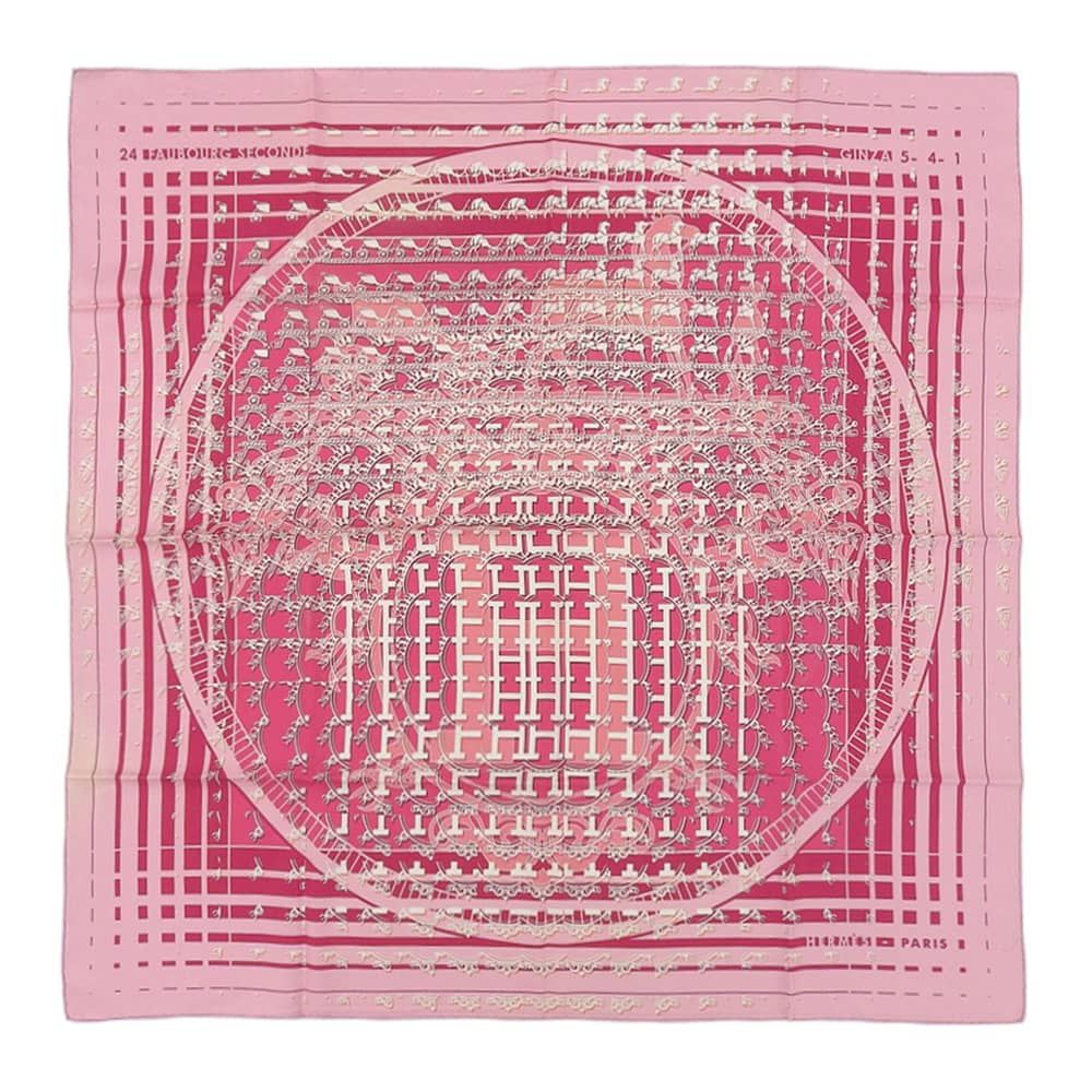 美品 エルメス 2011年商品 銀座店10周年限定商品 24 FAUBOURG 美品 エルメス 2011年商品 銀座店10周年限定商品 24 FAUBOURG
