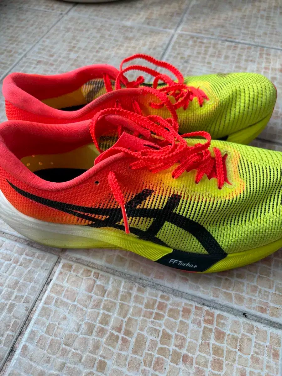 Asics アシックス メタスピード スカイ パリ 260