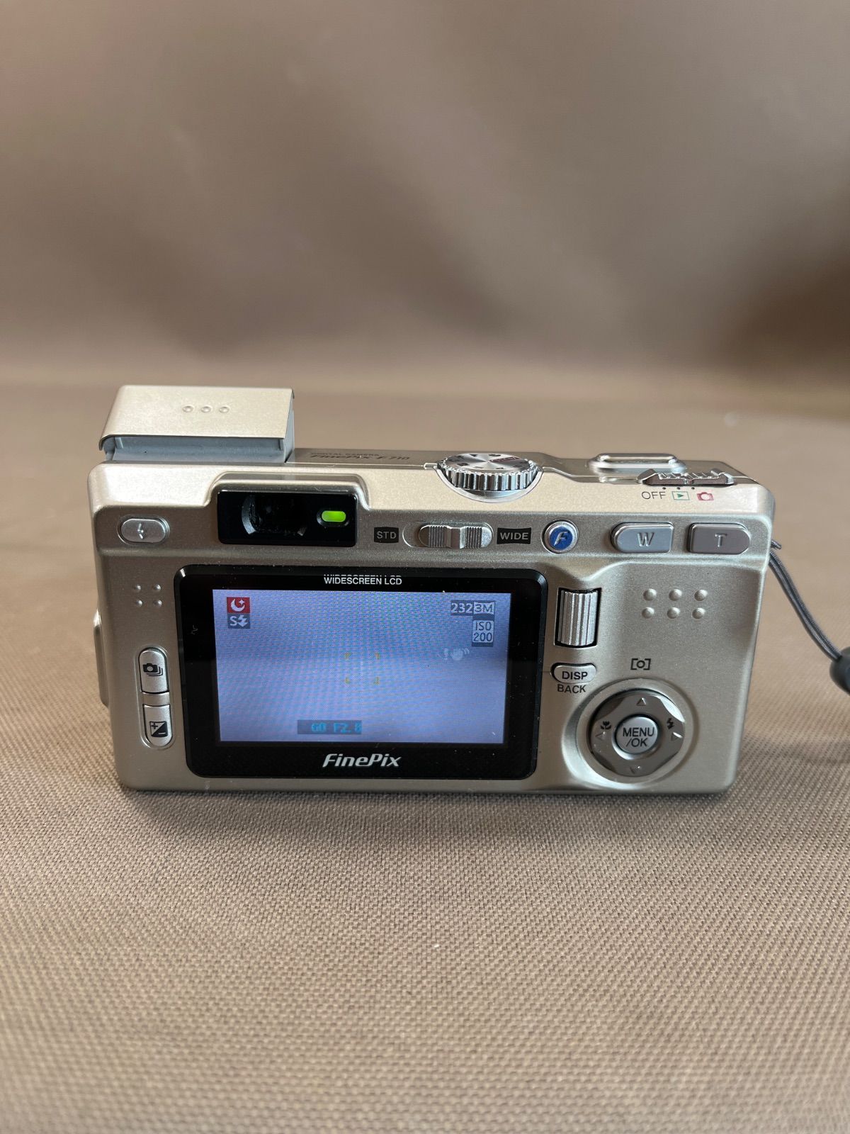FUJIFILM FinePix F710 デジタルカメラ 動作品 - メルカリ