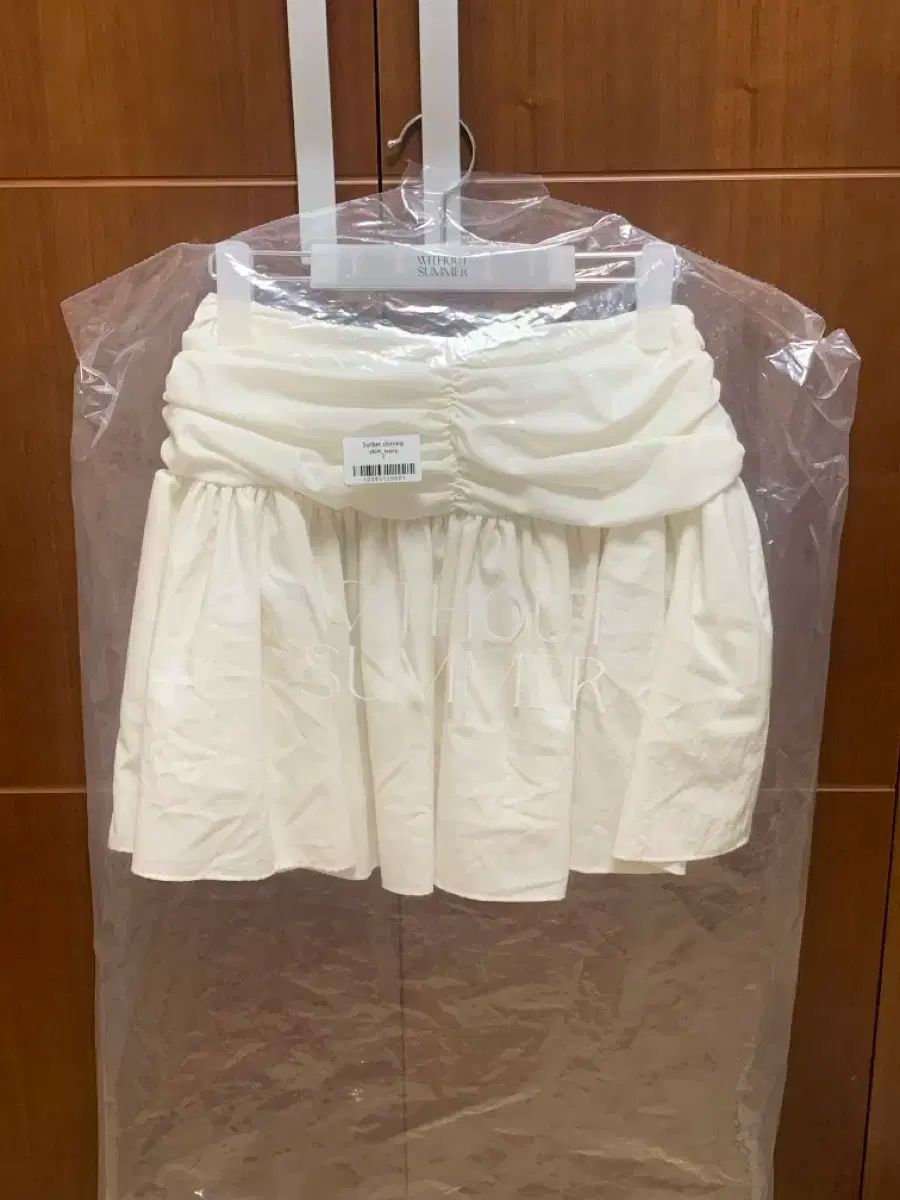 WITHOUTSUMMER ソルベシャーリングスカート