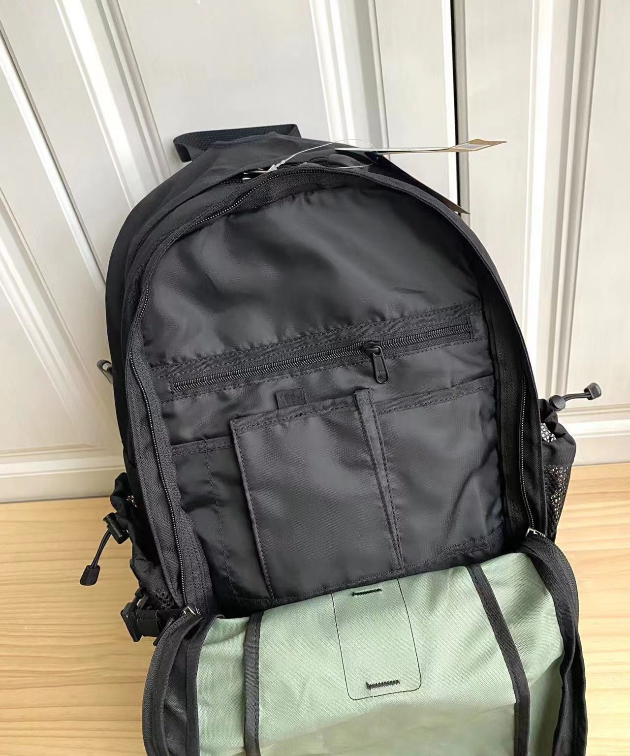 NORTH FACE