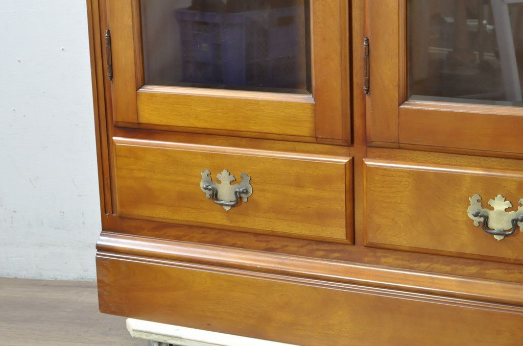 ○横浜ダニエル Danie アーリーアメリカン 書棚 本棚 ブックシェルフ 本箱 横浜ダニエル 本棚 引出付のご紹介です！