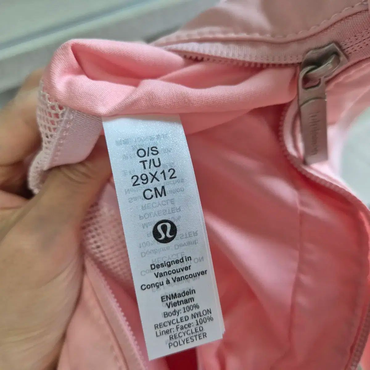 ショルダーバッグ